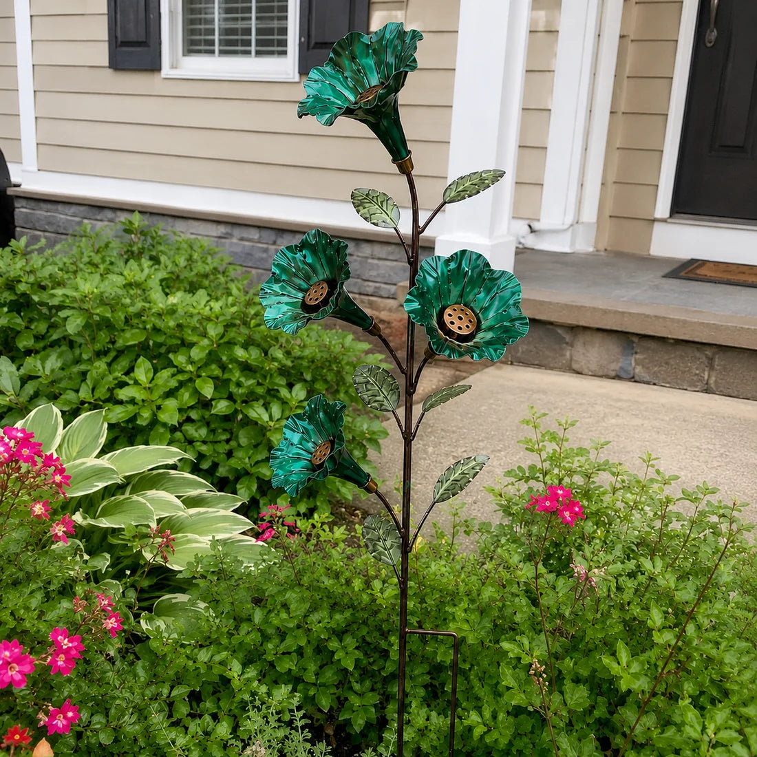 ✨ Vintage Red Flower Hummingbird Feeder Garden Stake