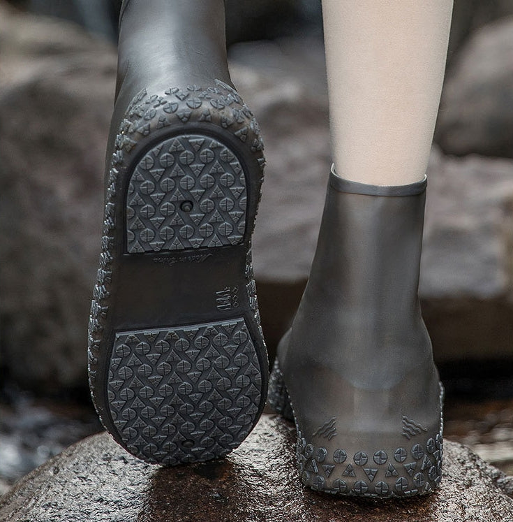 🔥Hot Sale🔥 - Stop Soaked Sneakers! Heavy-Duty Rain Shoe Covers – Anti-Slip & Fold Into Your Bag 🌧️