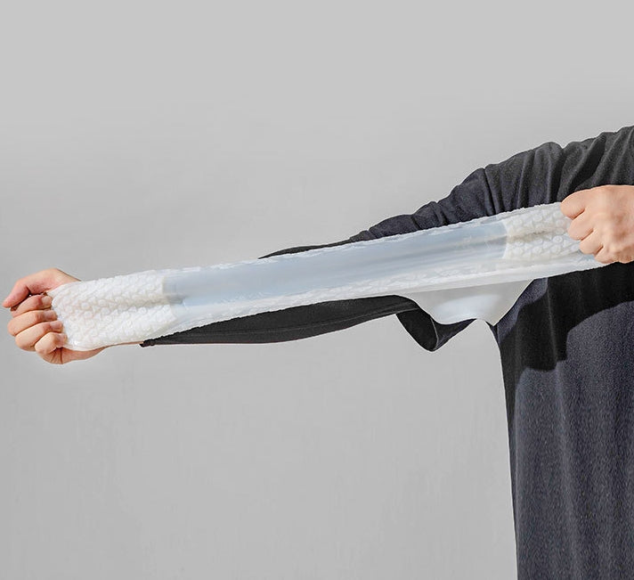 🔥Hot Sale🔥 - Stop Soaked Sneakers! Heavy-Duty Rain Shoe Covers – Anti-Slip & Fold Into Your Bag 🌧️